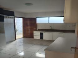 Casa para Venda em Vitória da Conquista - 4